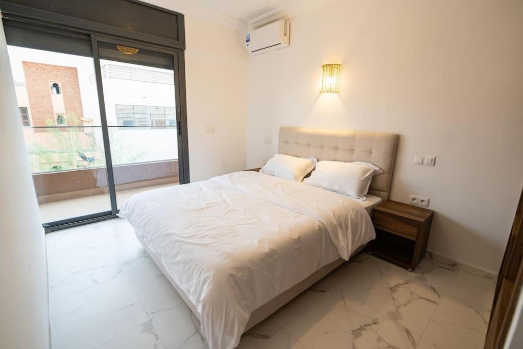 Appartement Jawhar A4 *